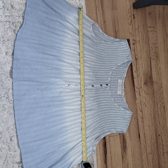 We The Free Top - Picture 7 of 8